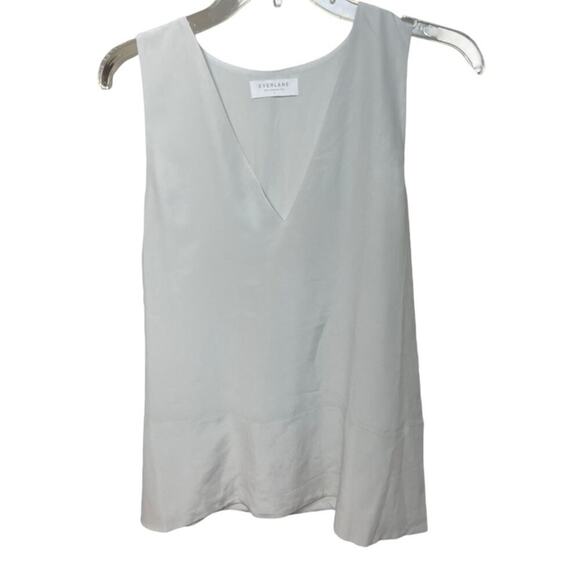 Everlane 100% Silk V-neck Tank, Gray, Career, Cocktails, Evening, Event, S - Picture 3 of 9